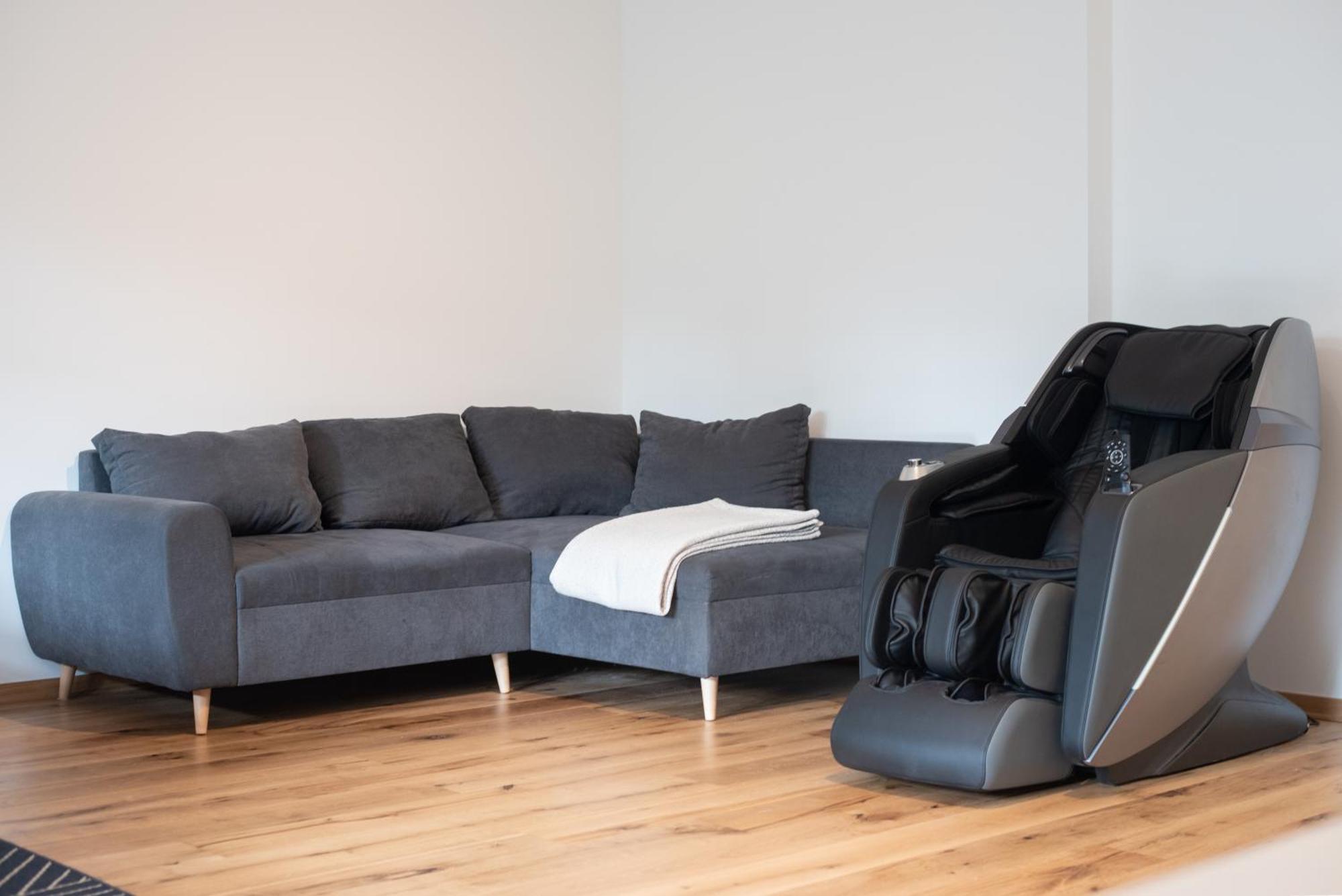 לייפציג Apartment Mit Parkblick & Massagestuhl מראה חיצוני תמונה